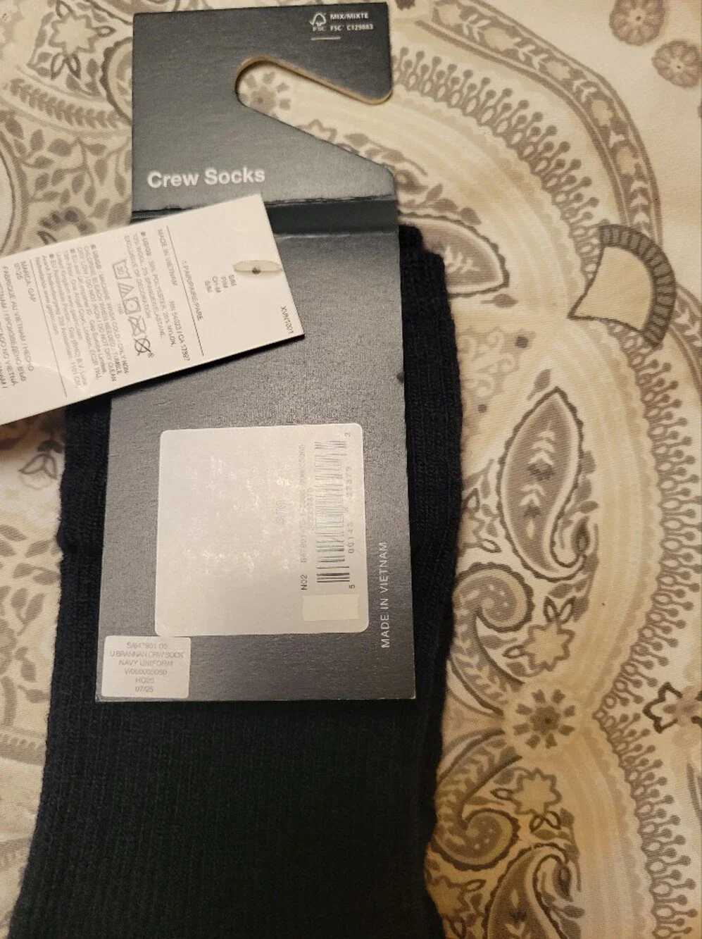 GAP KIDS Crew Socks Embroidered Brannan Bear Navy 1 PAIR - S/M Shoe Sizes 10-12